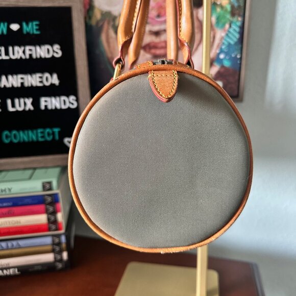 Burberry Hand Bag Nylon Khaki - EUC - Picture 5 of 8